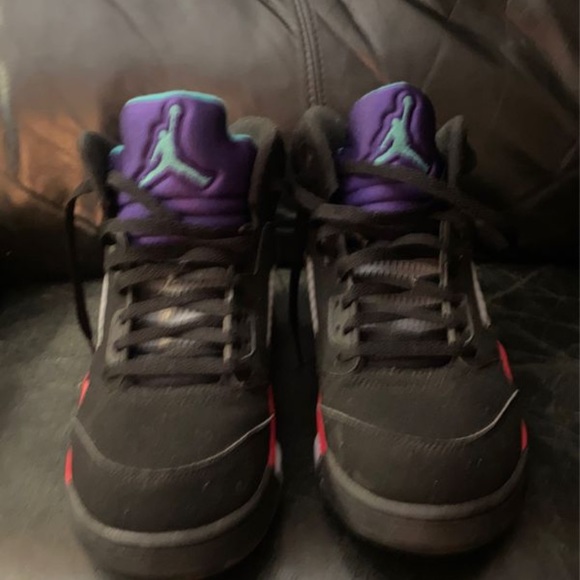 Jordan 5s - Picture 3 of 3